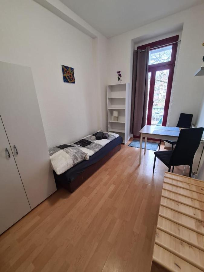Flex Aparts - 2-Raum Wohnung In Zwickau Mit Balkon Екстериор снимка
